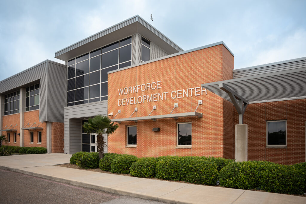 Del Mar College Workforce Development Center, photography by Cleary Zimmermann Engineers